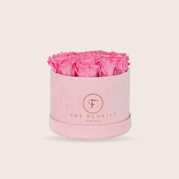Glamorous Preserved Pink Roses