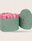Passion XL com rosas cor-de-rosa em caixa de veludo verde | The Florist Portugal