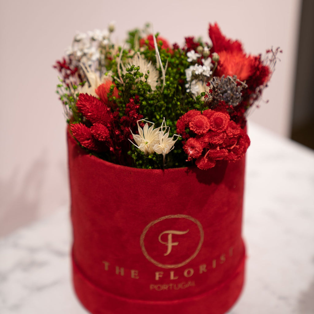 Simplicity Everlasting Red - The Florist