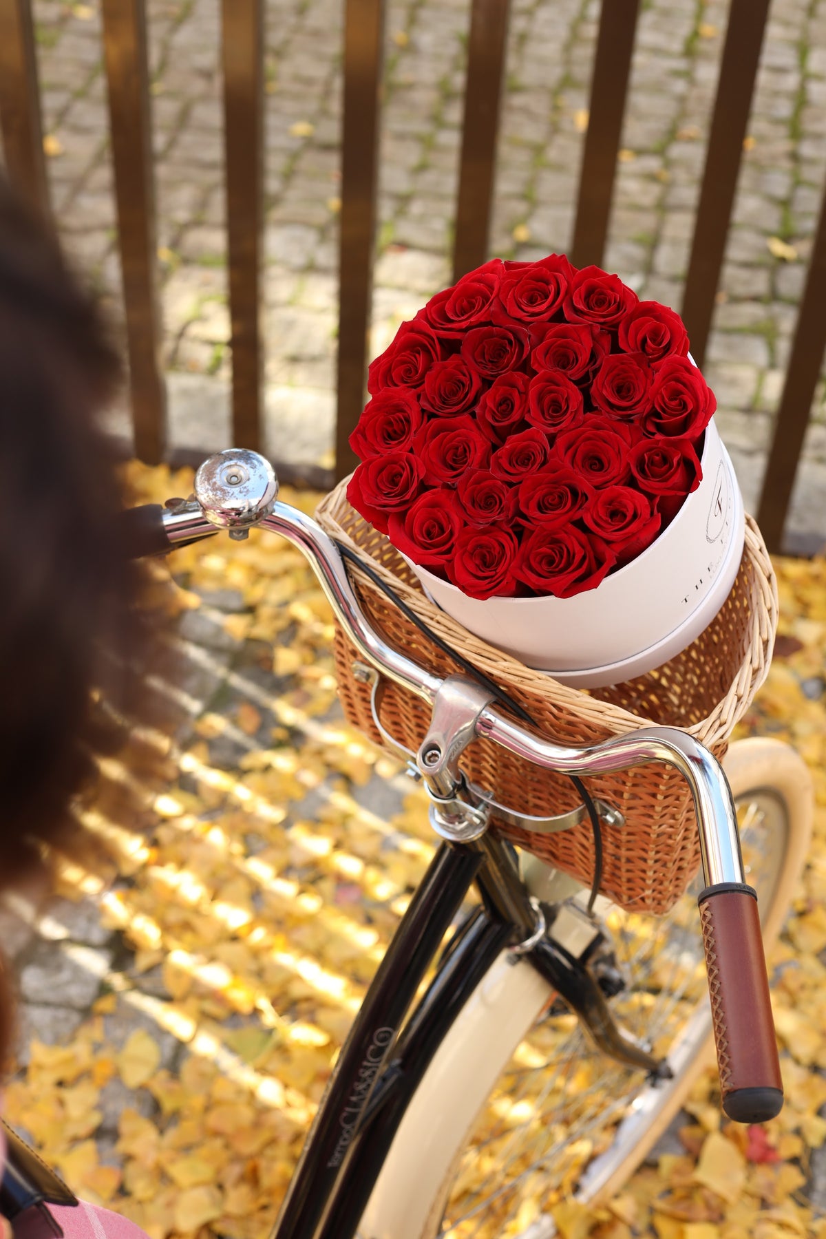 Glamorous Red - The Florist