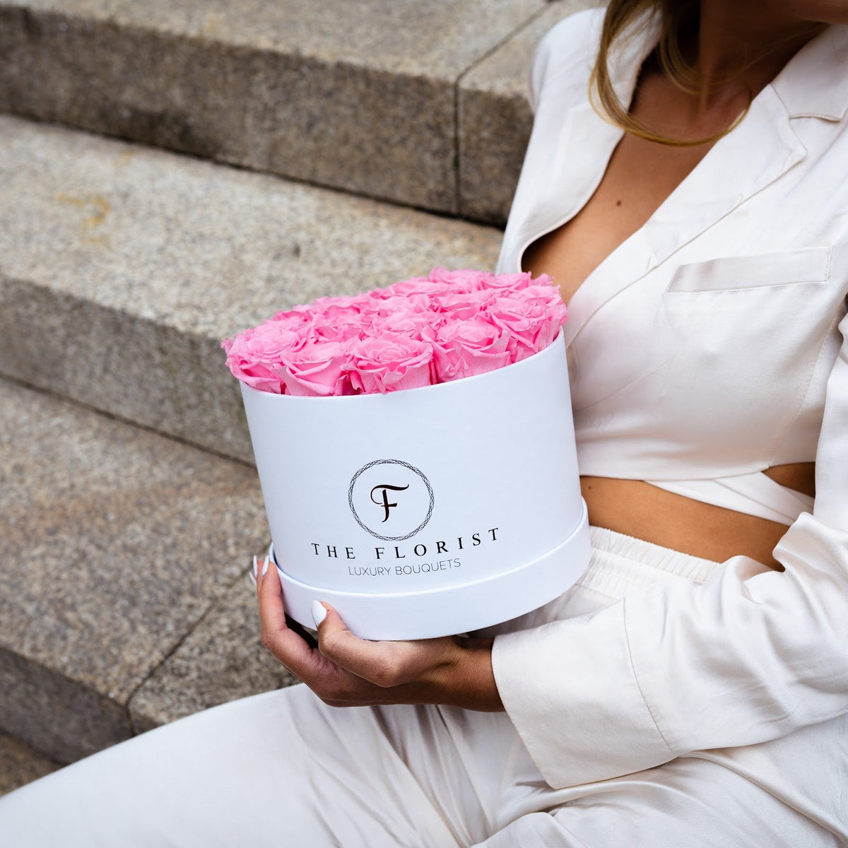 The Florist by Ferrero | Pink Roses - The Florist