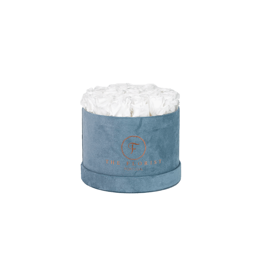 Glamorous Preserved White Roses