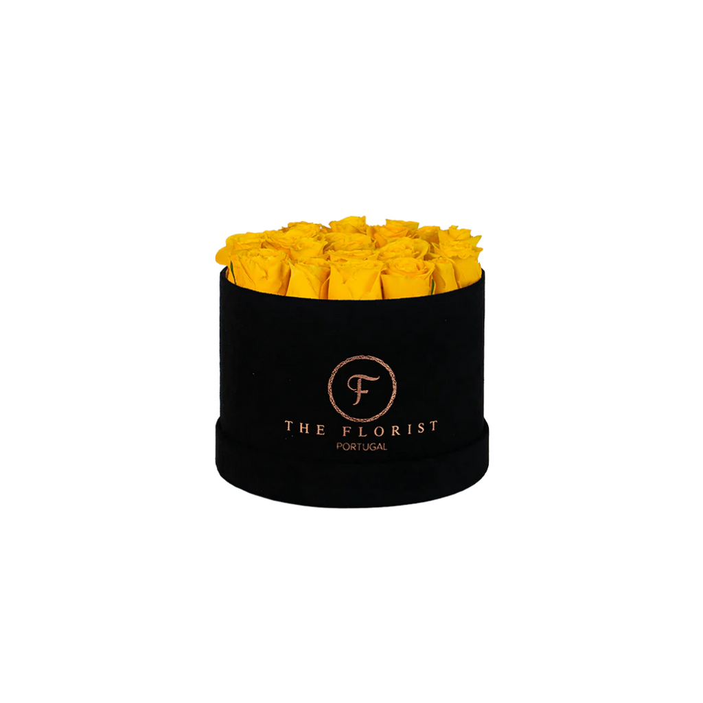 Glamorous Yellow Roses